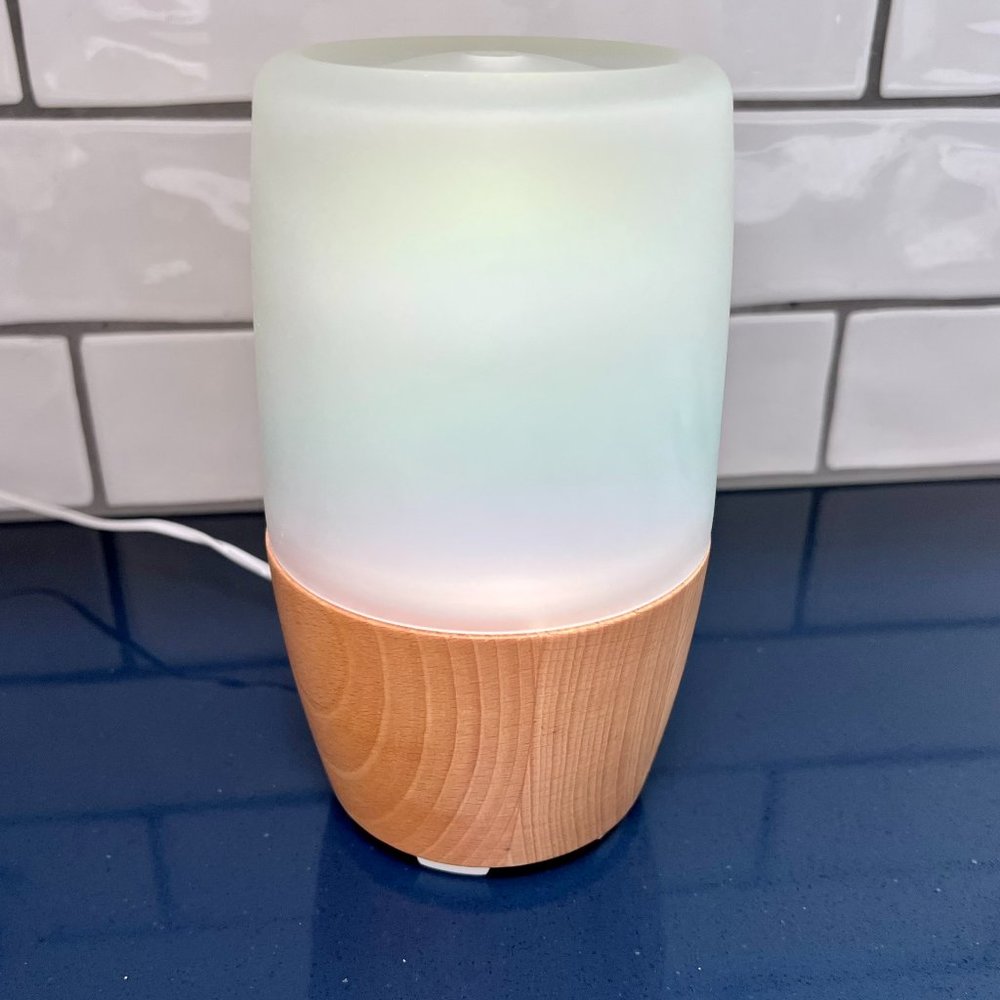 Nature's Stress Reliever! Relaxing Color Changing Homedics Diffuser